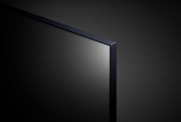 Cạnh viền phẳng thanh lịch của tivi LG 4K 65 inch 65UT80